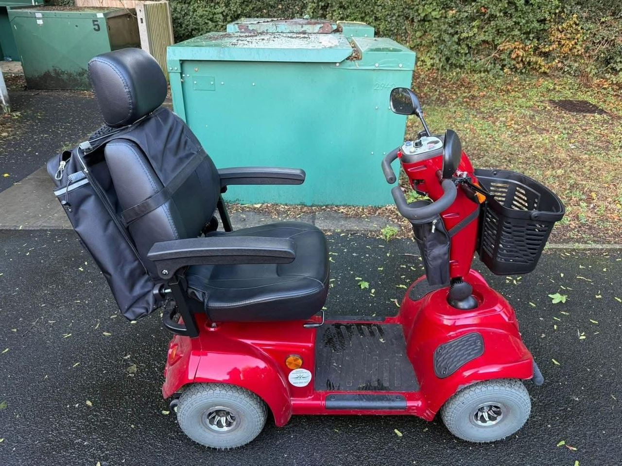 CareCo Titan 8mph Mobility Scooter. 