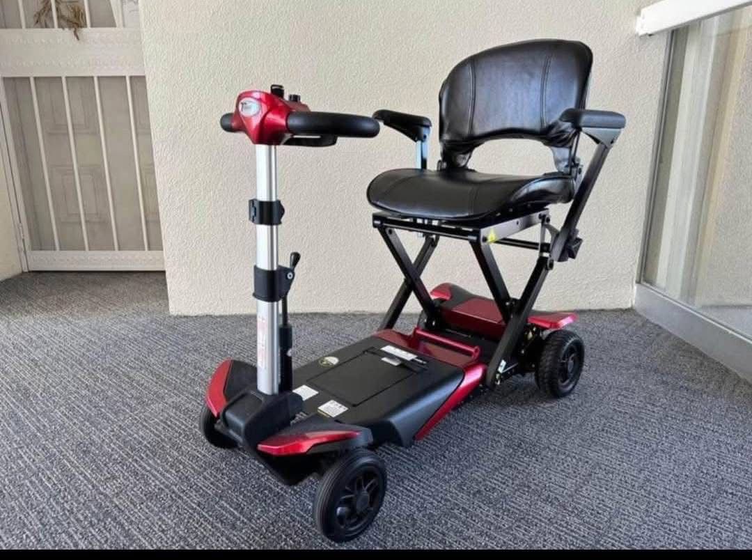 Monarch Smarti Automatic Folding Mobility Scooter – Lightweight, Compact & Travel Friendly