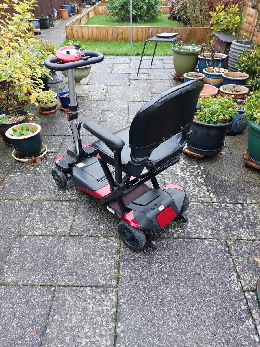 Solax Transformer 4 wheel automatic Folding Scooter