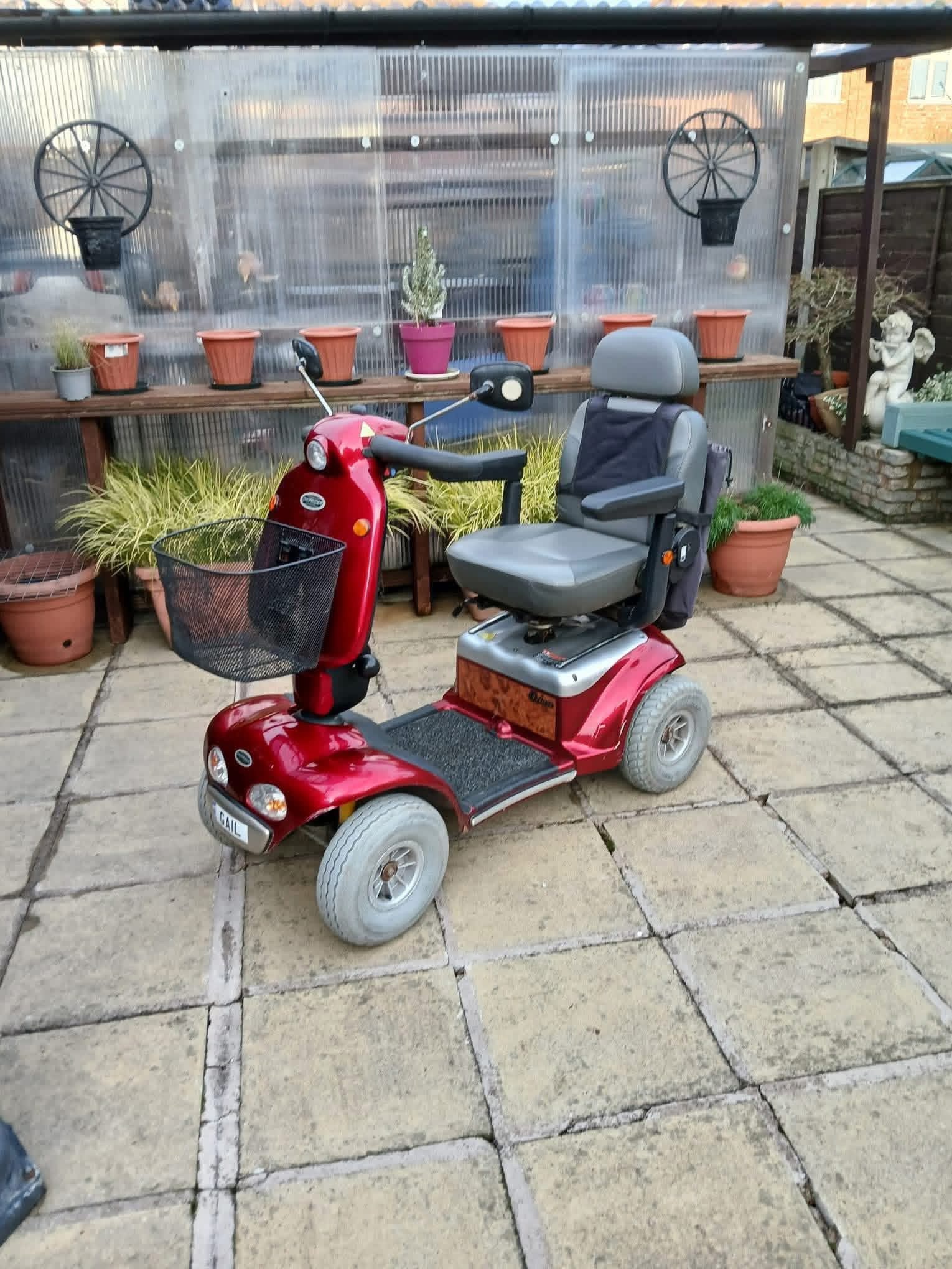 SHOPRIDER 889SL MOBILITY SCOOTER 